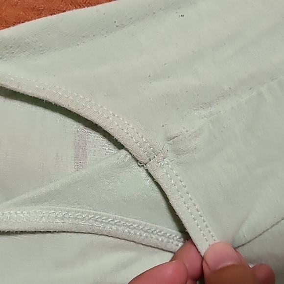 Workout tank top - Picture 8 of 9